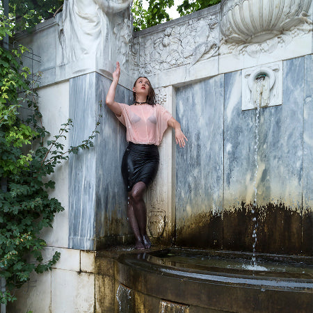 Fountain and wet model