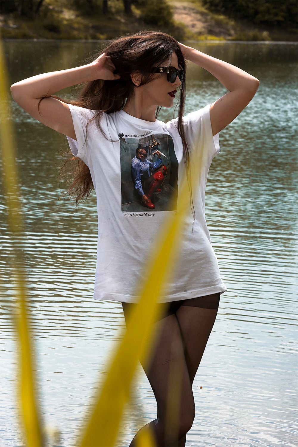 a NEW T-SHIRT          first generation ,,INSTAGRAM,,